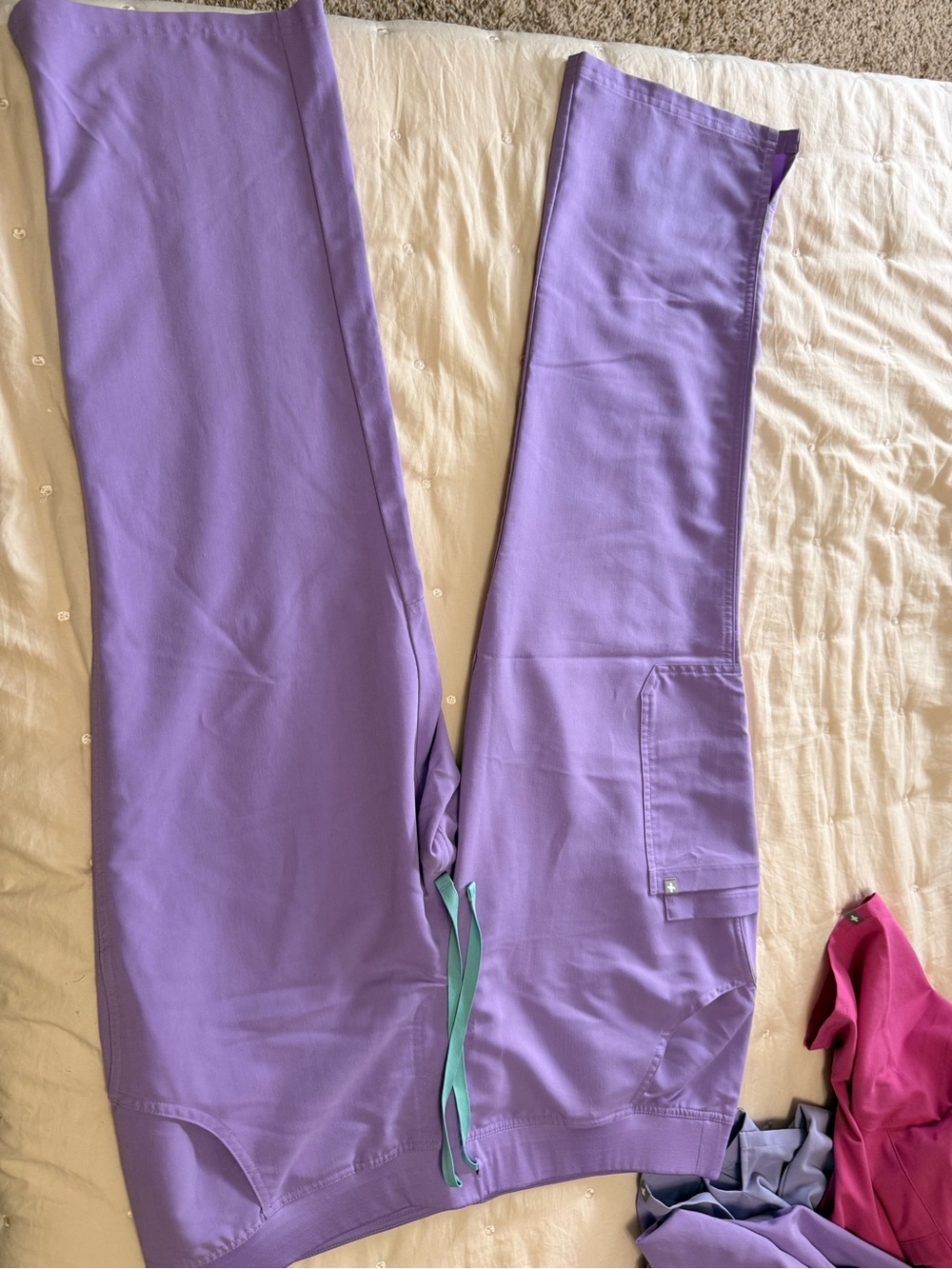 Figs Women’s Lavender Scrub Wide Leg with Mint Drawstring
